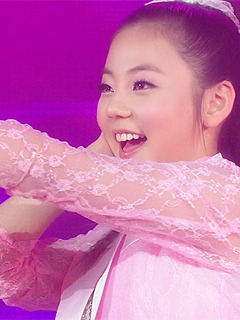 196F090B49DA53330D8DB6